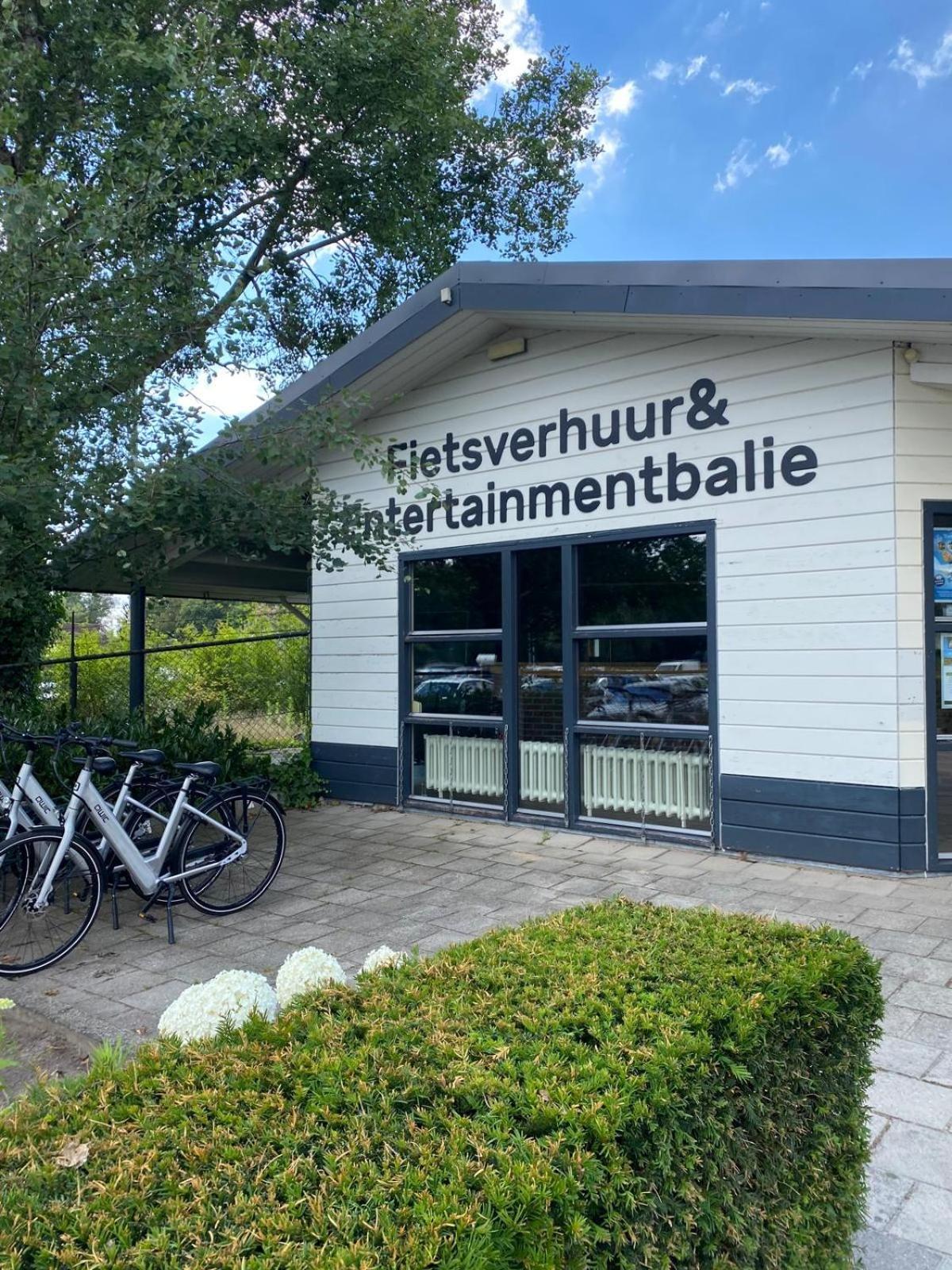 Knus Boomstamhuisje Op De Schatberg - Nabij Toverland セフェーヌム エクステリア 写真